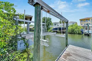 517 Treviso Dr, Apollo Beach, FL 33572 - Photo 3