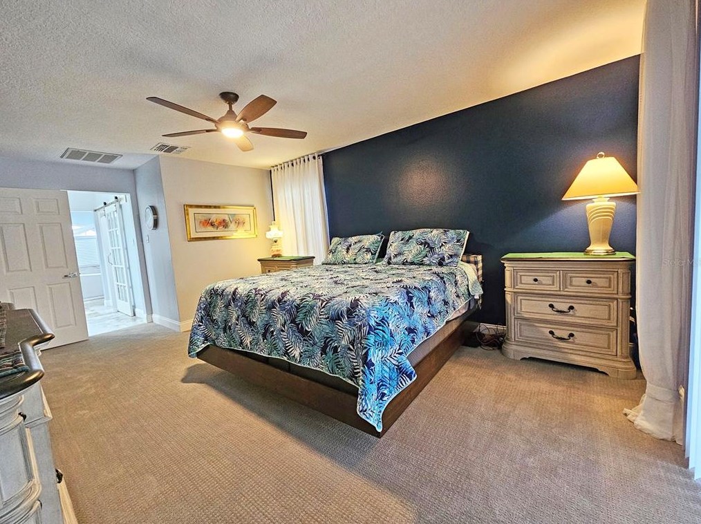 4469 Worthington Cir, Palm Harbor FL  34685-1160 exterior