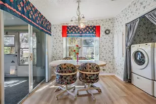 37700 Neukom Ave, Zephyrhills, FL 33541 - Photo 9