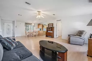 37700 Neukom Ave, Zephyrhills, FL 33541 - Photo 13