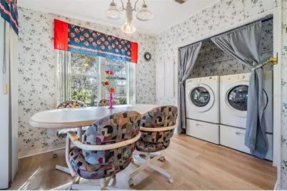 37700 Neukom Avenue, Zephyrhills, FL 33541 - Photo 29