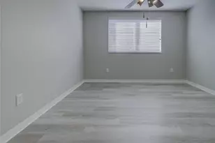 19334 Autumn Woods Ave, Tampa, FL 33647 - Photo 49