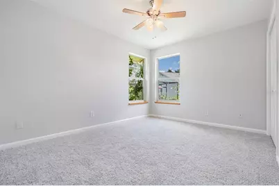 6536 Northlake Drive, Zephyrhills, FL 33542 - Photo 25