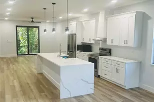 2122 Bird St, Tampa, FL 33604 - Photo 3