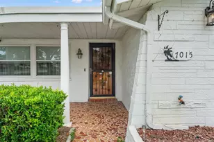 7015 Flaggler Dr, Port Richey, FL 34668 - Photo 5