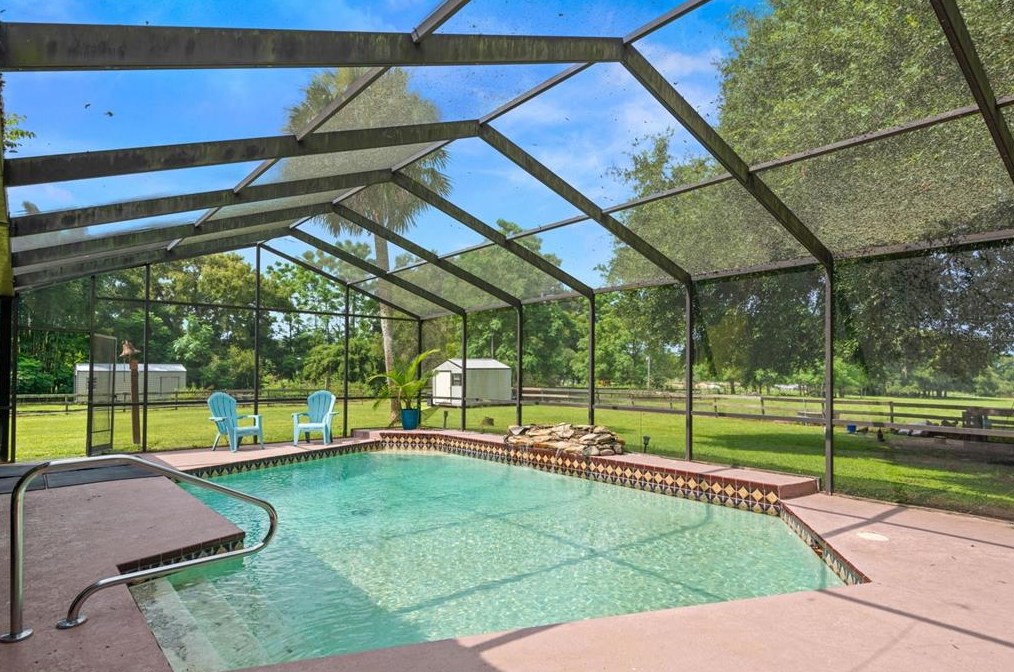 36634 Blanton Rd, Dade City FL  33523-6303 exterior