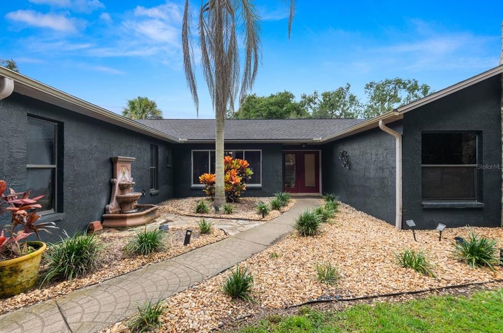 36634 Blanton Rd, Dade City FL  33523-6303 exterior