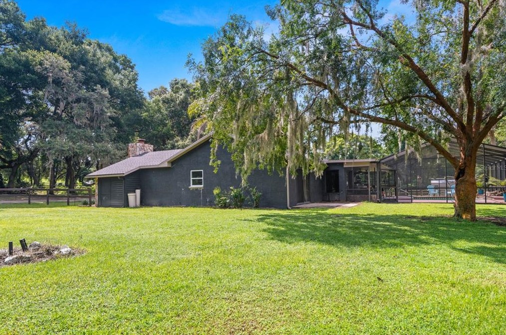 36634 Blanton Rd, Dade City FL  33523-6303 exterior