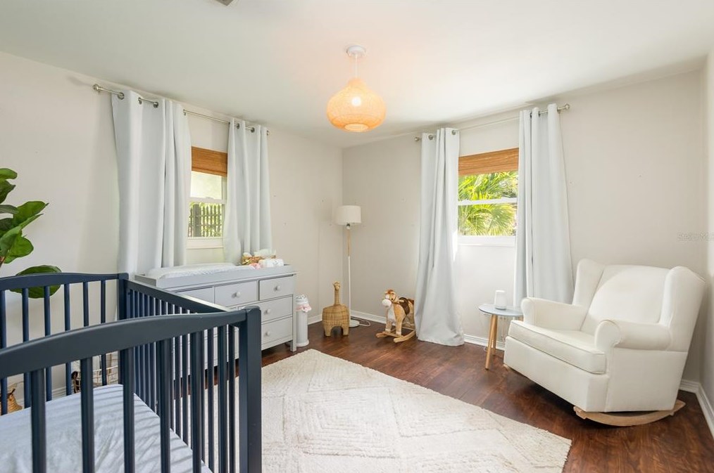 4915 Melrose Ave, Tampa FL 33629-5527 exterior