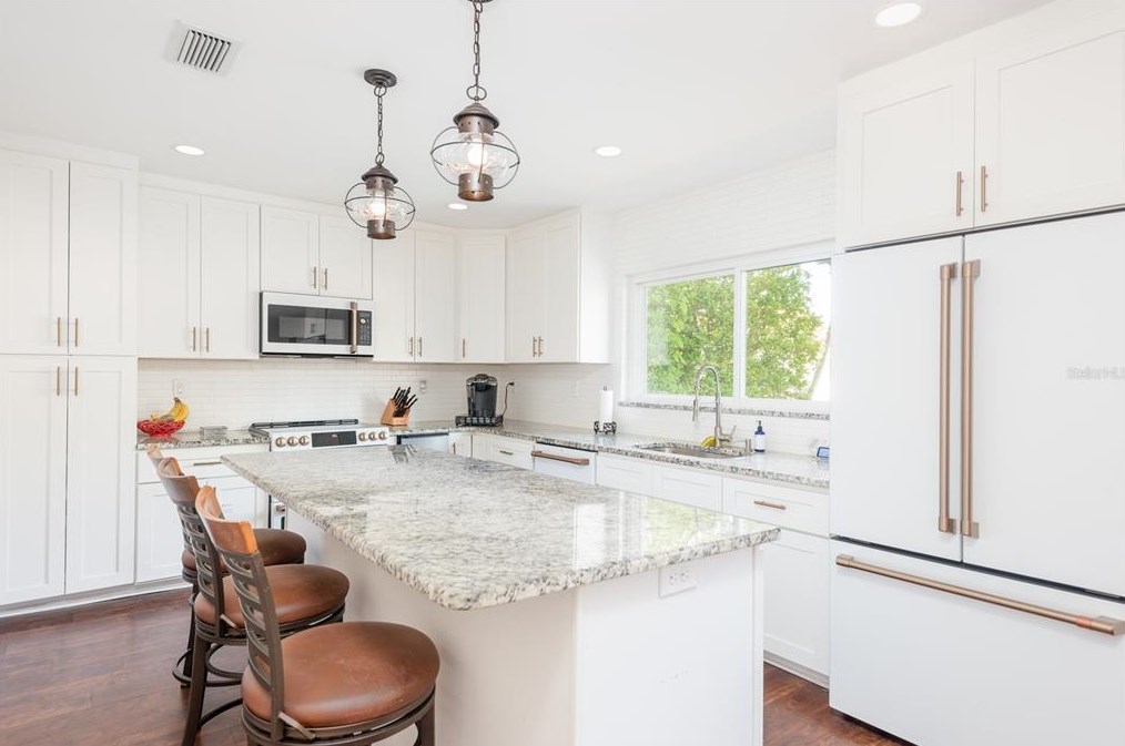 4915 Melrose Ave, Tampa FL 33629-5527 exterior