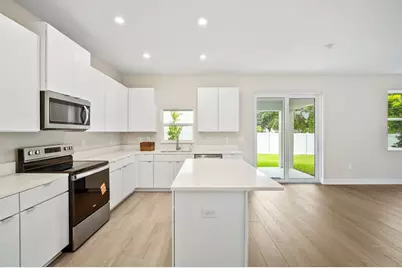 210 E Janette Avenue, Tampa, FL 33603 - Photo 5