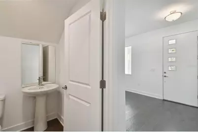 210 E Janette Avenue, Tampa, FL 33603 - Photo 15