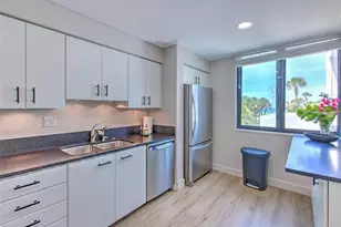 739 Bayport Wy, Longboat Key, FL 34228 - Photo 11