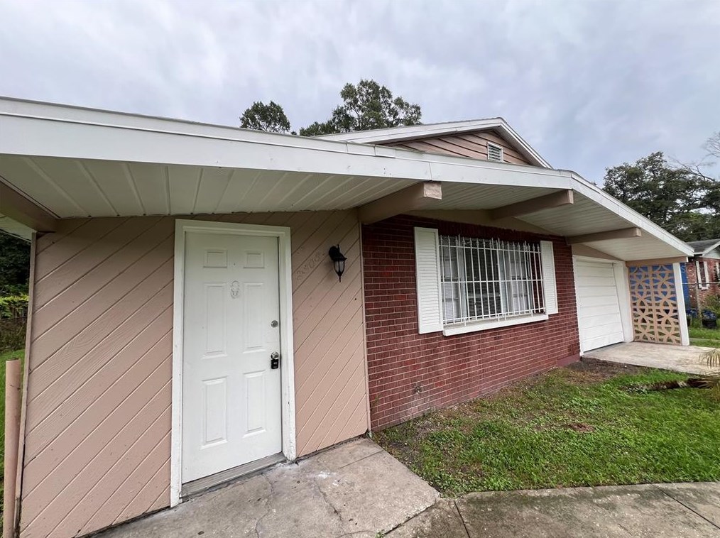 2308 48th St, Tampa FL  33605-4726 exterior