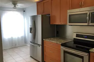 10425 La Mirage Ct, Tampa, FL 33615 - Photo 31