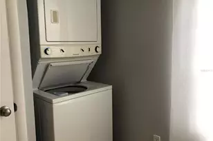 10425 La Mirage Ct, Tampa, FL 33615 - Photo 37