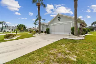 1119 Villeroy Dr, Sun City Center, FL 33573 - Photo 7