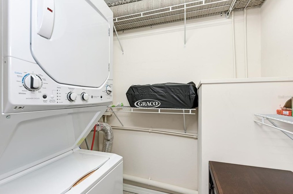 445 Palm Ave, Sarasota FL 34236-6730 exterior