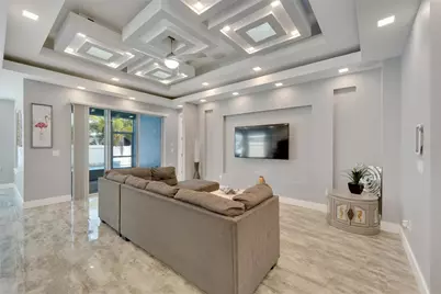 567 Bimini Bay Boulevard, Apollo Beach, FL 33572 - Photo 11