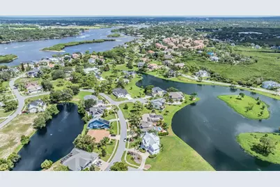 2118 Harbour Watch Drive, Tarpon Springs, FL 34689 - Photo 57