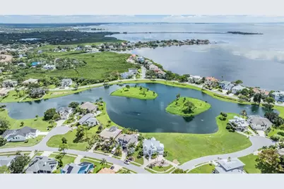 2118 Harbour Watch Drive, Tarpon Springs, FL 34689 - Photo 5