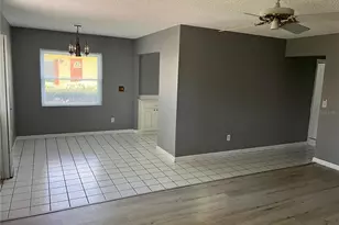 401 Dorchester Pl, Sun City Center, FL 33573 - Photo 5