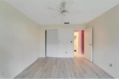 401 Dorchester Place #58, Sun City Center, FL 33573 - Photo 13