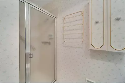 401 Dorchester Place #58, Sun City Center, FL 33573 - Photo 17