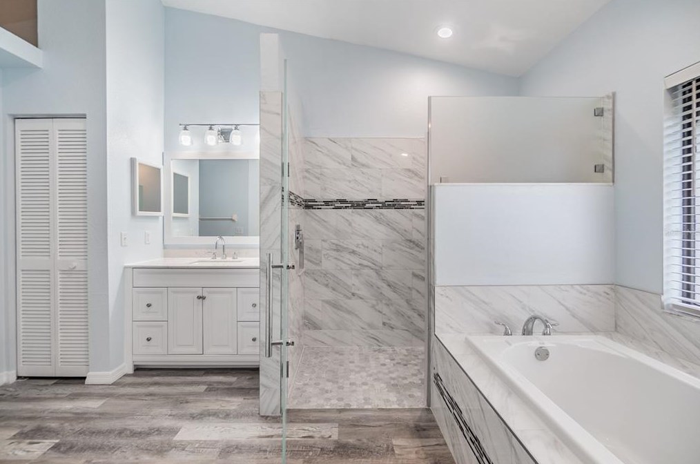 1014 Windsor Way, Lutz FL  33559-6737 exterior