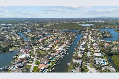 1661 Watermark Circle NE #C, Saint Petersburg, FL 33702 - Photo 37