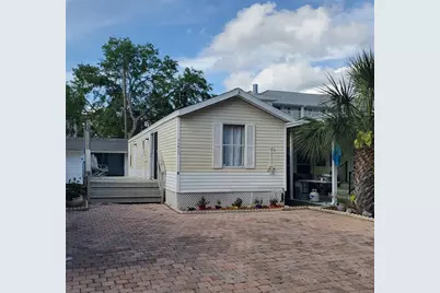 21027 Lazy Days Circle, Lutz, FL 33558 - Photo 1
