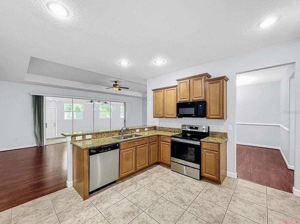 13407 Graham Yarden Dr, Riverview FL 33579-2391 exterior