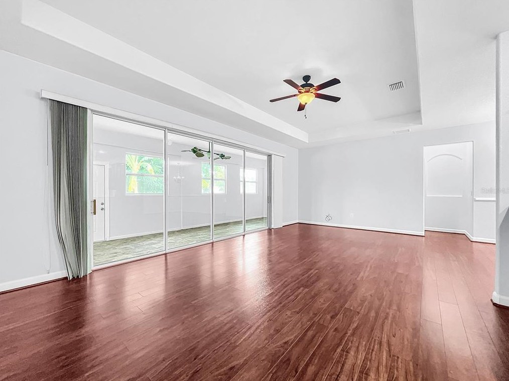 13407 Graham Yarden Dr, Riverview FL 33579-2391 exterior