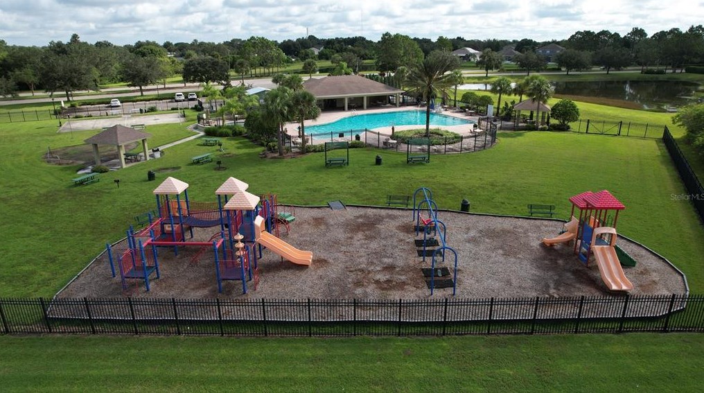 13407 Graham Yarden Dr, Riverview FL 33579-2391 exterior