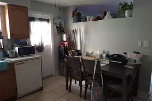 523 Yelvington Ave, Clearwater, FL 33756 - Photo 3