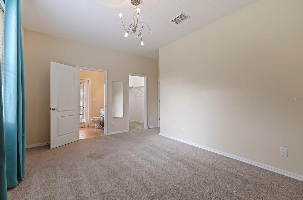 10831 Breaking Rocks Dr, Tampa FL 33647-3585 exterior