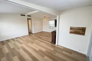 4851 W Gandy Blvd, Tampa, FL 33611 - Photo 3