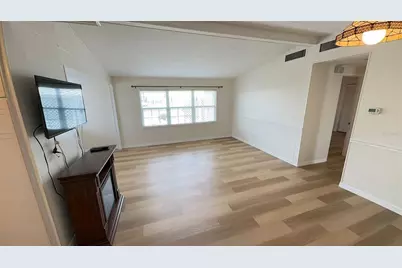 4851 W Gandy Boulevard #B11L35, Tampa, FL 33611 - Photo 5