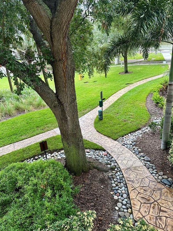 345 Bayshore Blvd, Tampa FL 33606-2344 exterior