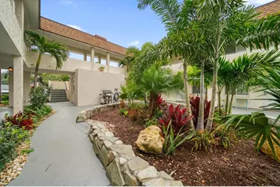 2704 2nd Street #7, Indian Rocks Beach, FL 33785 - Photo 15