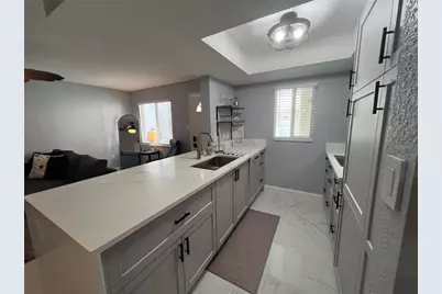 2704 2nd Street #7, Indian Rocks Beach, FL 33785 - Photo 5