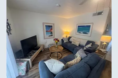 3730 42nd Way S #H, Saint Petersburg, FL 33711 - Photo 7