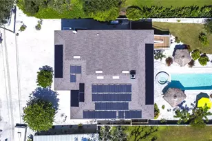 262 Banana Rd, Palm Harbor, FL 34683 - Photo 7