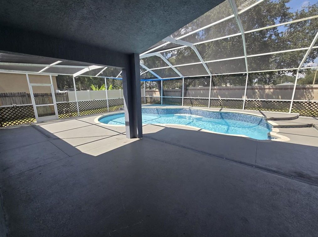 9232 Hidden Water Cir, Riverview FL 33578-3031 exterior