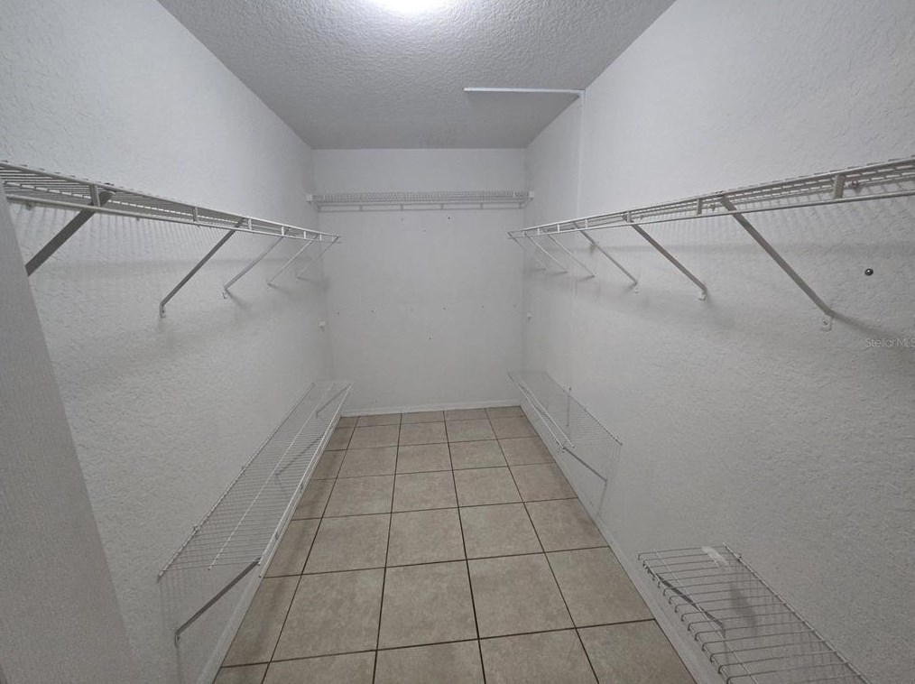 9232 Hidden Water Cir, Riverview FL 33578-3031 exterior