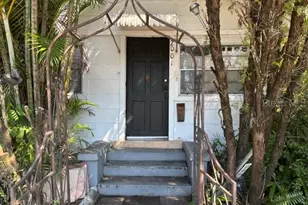 2001 15th Ave S, Saint Petersburg, FL 33712 - Photo 1