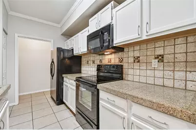 5608 Pinnacle Heights Circle #305, Tampa, FL 33624 - Photo 9