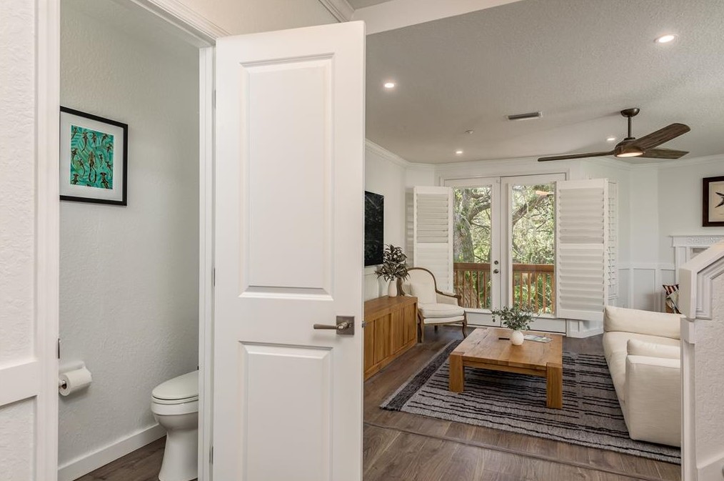 1345 Curlew Rd, Dunedin FL 34698-1924 exterior