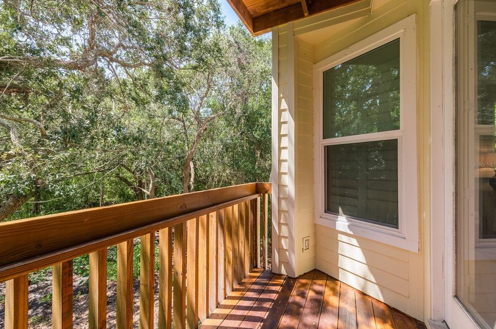 1345 Curlew Rd, Dunedin FL 34698-1924 exterior