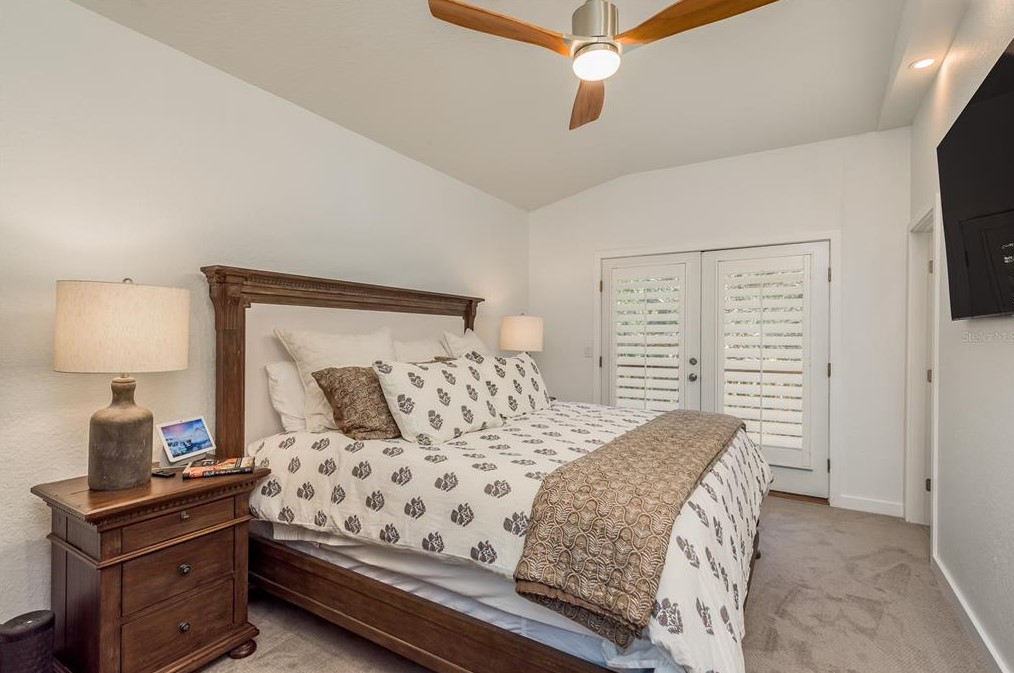 1345 Curlew Rd, Dunedin FL 34698-1924 exterior